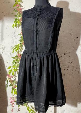 Дуже красива чорна сукня с гіпюровими вставками та ефектною спідницею на струмку фігуру 🐦‍⬛ h&m 🐦‍⬛ p. 12 (s/m)