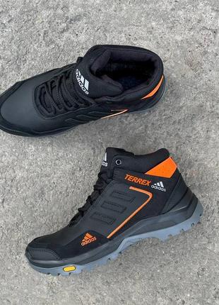 Шикарні зимові кросівки "adidas terrex winter"4 фото