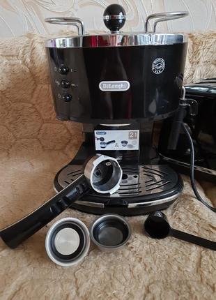 Кофеварка рожковая delonghi eco311.bk  рожковая (эспрессо) вид используемого кофе:  молотый приготов2 фото