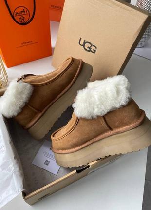 Уггі замшеві із застібкою ugg з хутром на високій платформі3 фото