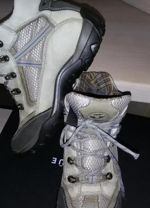 Классные треккинговые ботинки waldlaufer tex размер 38-38,5 (25,3 см)3 фото