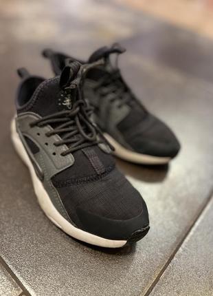 Кроссовки nike huarache 20,5 см