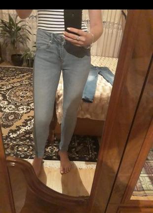 Джинси pull and bear