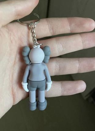 Брелки kaws/bearick оригинал