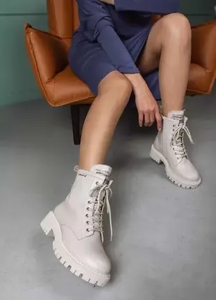 Зимние женские ботинки levis - топ модель 2023/243 фото