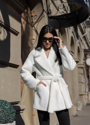 Шуба женская утепленная эко альпака дизайнерская бренд  белая