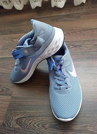 Nike женские кроссовки