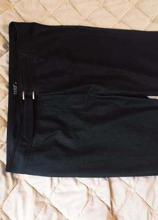 Стильні жіночі брюки кльош2 фото