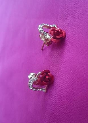 Сережки-цвяшки "сердечко і троянда"