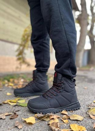 Чорні чоловічі зимові кросівки з термо-текстилем та хутром