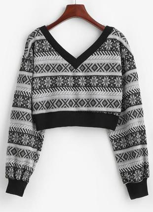 Укороченный свитер с орнаментом6 фото