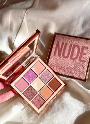 huda beauty light nude obsessions