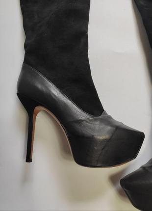 Черные натуральные кожаные замшевые комбинированные сапоги деми на высоком каблуке &other5 фото