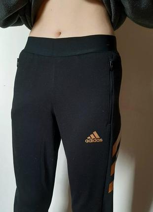 Adidas спортивные штаны черного цвета4 фото