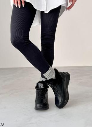 Женские зимние кроссовки, черные, натуральная кожа5 фото