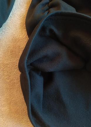 Шикарное теплое базовое платье худи со спущенным плечевым швом с драпировкой по бокам на флисе5 фото