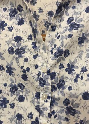 Огромный выбор красивых блуз и рубашек.