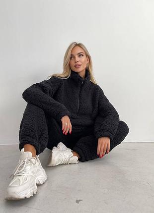 Костюм жіночий тедді кольори