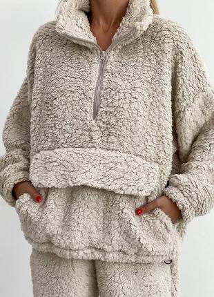 Костюм жіночий тедді кольори