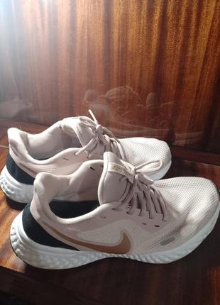 Кроссовки nike revolution 5 peach bq3207-600