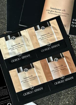 Зразок тонального крему giorgio armani lip luminous silk foundation2 фото