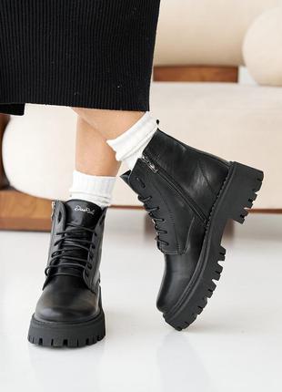 Женские ботинки зимние черные, натуральная кожа, на шнуровке и молнии5 фото