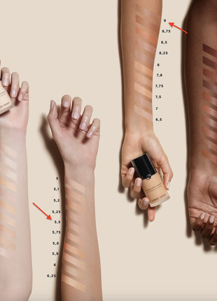 Зразок тонального крему giorgio armani lip luminous silk foundation3 фото