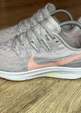 Жіночі кросівки nike air zoom pegasus 365 фото