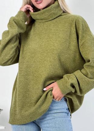 Женский ангоровый свитер гольф цвета