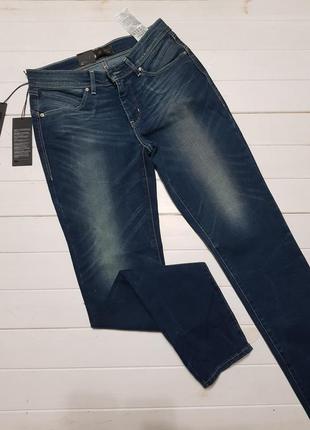 Классные скини , джинсы 28/32 levi's