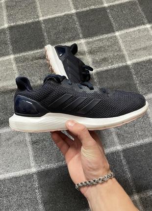 Кроссовки adidas 4