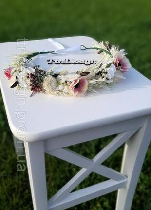 Вінок із сухоцвітами на голову з маком у ніжних рожевих тонах