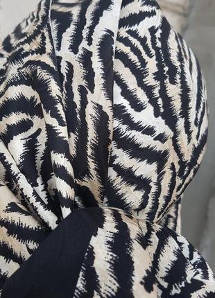 Шелковый платок с принтом зебра итальялия9 фото