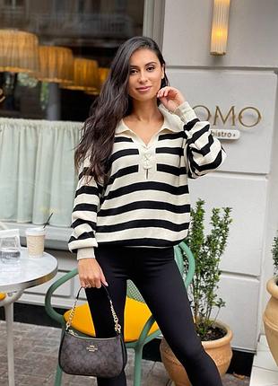 Светр в смужку турецького виробництва