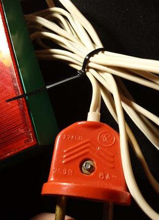 Ретро світильник на 5 ламп від мережі, червоний3 фото