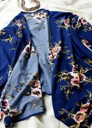 Актуальная блуза на запах кимоно оверсайз от pretty little thinghs6 фото