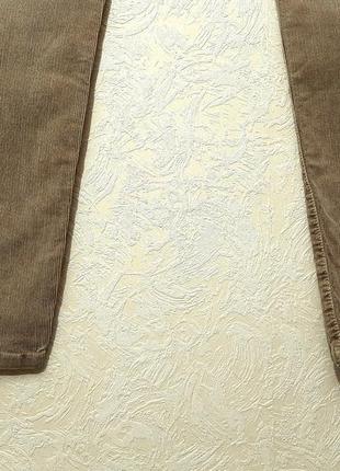 Sisley брендовые джинсы вельветовые мелкий рубчик слим фит бежевые/оливковые демисезон мужские5 фото