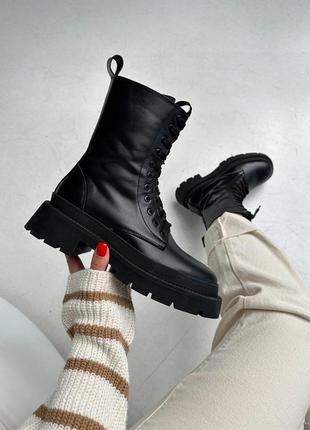 Стильные зимние ботинки на высокой подошве и шнуровке, натуральная кожа9 фото
