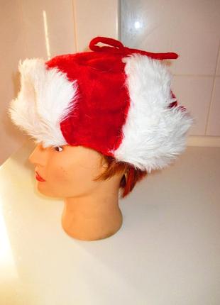 Шапка вушанка санти діда мороза