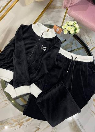 Бархатный костюм miumiu