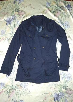 Плащ, розмір м (44-46)