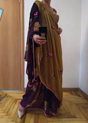 Дивовижна сарі з вишивкою, індійське вбрання.5 фото