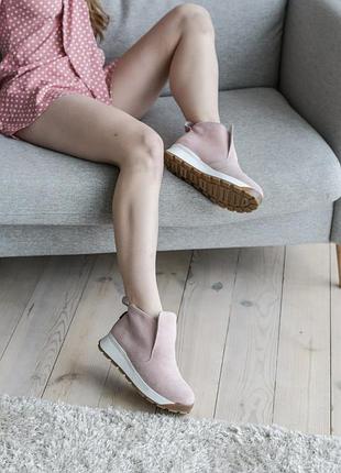 Жіночі замшеві черевики, різні кольори