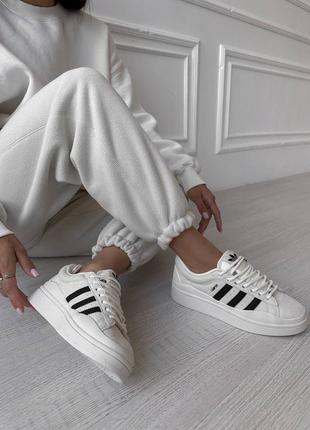 Кроссовки в стиле adidas campus