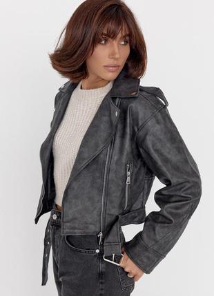 Женская куртка-косуха из кожзама5 фото