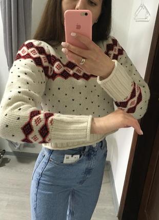 Очень красивый свитер zara