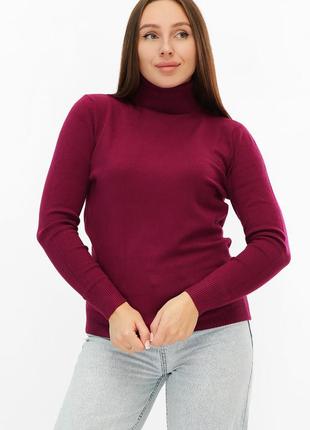 Жіночий однотонний гольф бордового кольору. розмір ун. 48-54