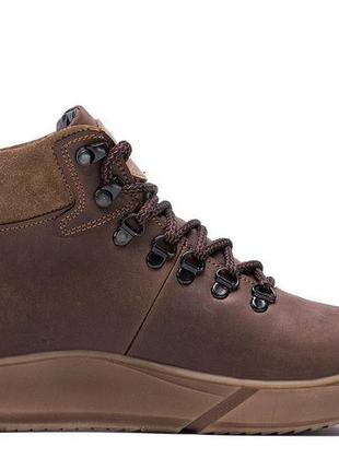 Чоловічі зимові шкіряні черевики yurgen brown style.9 фото