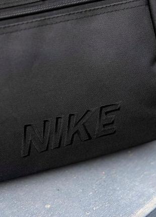 Мужская дорожная спортивная сумка nike black чорная тканевая для тренировок3 фото