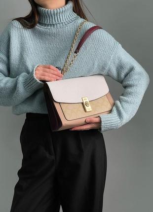 Жіноча шкіряна сумка 👜 coach lane shoulder bag in colorblock signature canvas7 фото